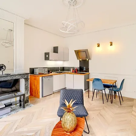 Le Feel Good - En Plein Coeur De Μπορντό